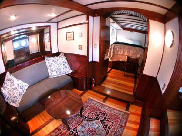 The Covington Houseboat Bed & Breakfast Saint Paul Ruang foto