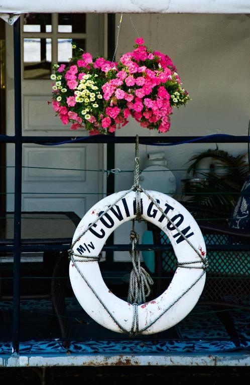 The Covington Houseboat Bed & Breakfast Saint Paul Bagian luar foto