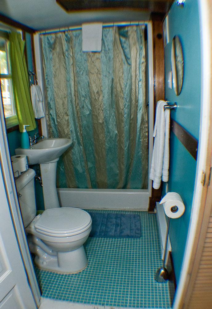 The Covington Houseboat Bed & Breakfast Saint Paul Bagian luar foto