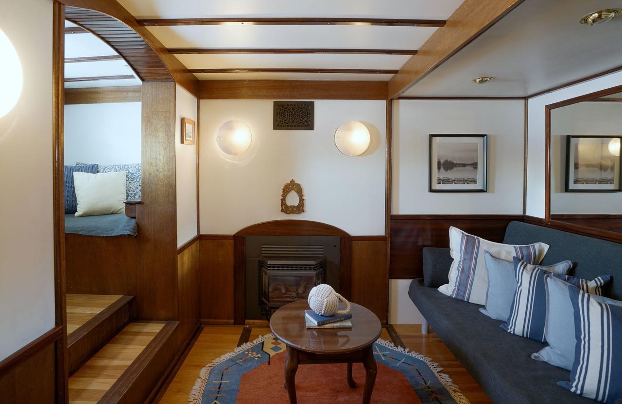 The Covington Houseboat Bed & Breakfast Saint Paul Bagian luar foto