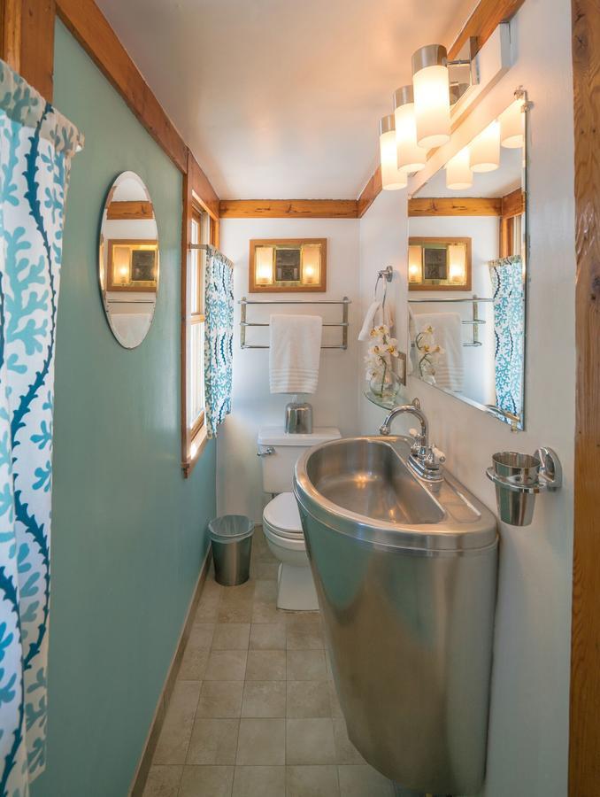 The Covington Houseboat Bed & Breakfast Saint Paul Bagian luar foto